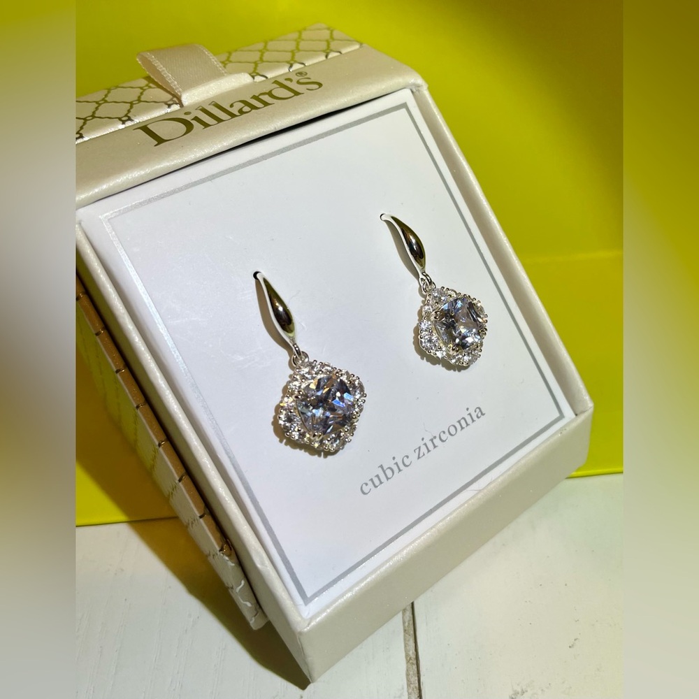 Dillard’s Dangle Cubic Zirconia Silver Tone Earrings Prom Wedding Holiday